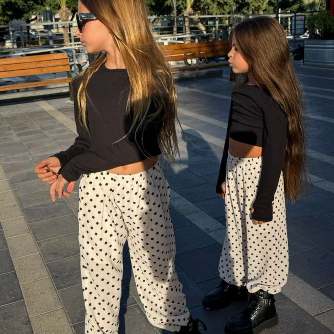 מכנסי בנות ג'ולי 
 TAMTAM נקודות